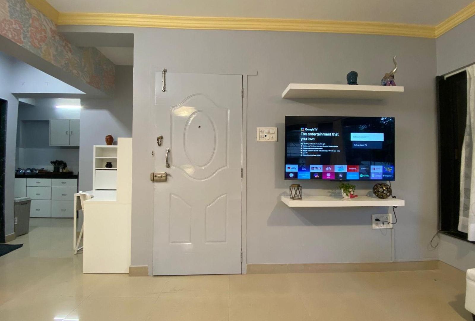 Simon Lydia 3 - A Bliss Nest In Bandra, Pali Village By Connekt Homes Apartment