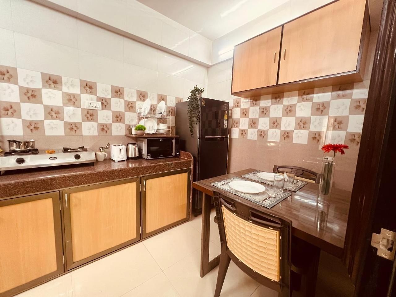 Apartment Dawn - A Spacious Modern In Bandra At Almeida Park By Connekt Homes Mumbai