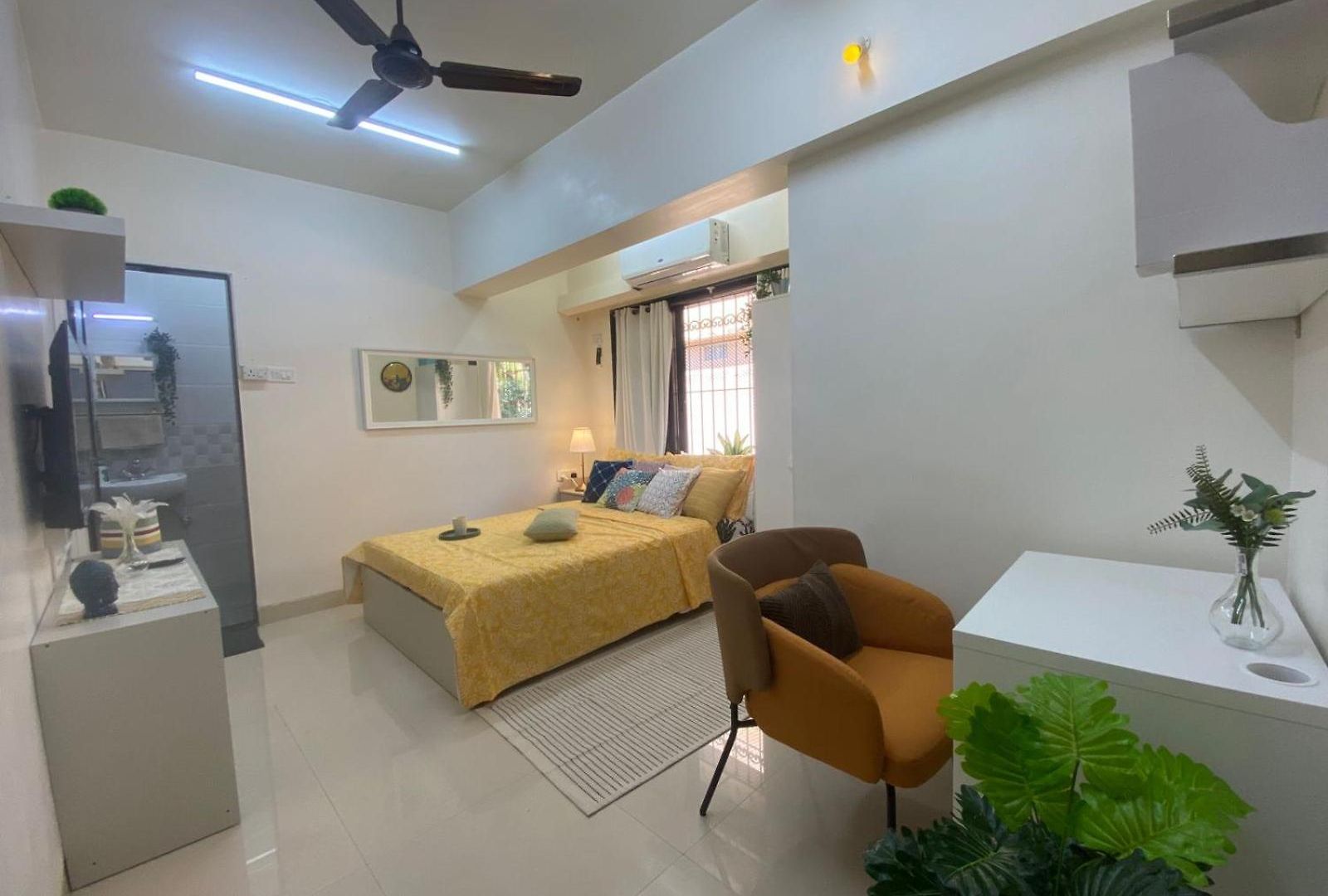 Apartment Dawn - A Spacious Modern In Bandra At Almeida Park By Connekt Homes