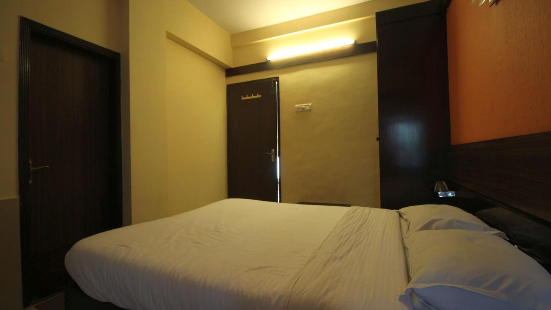 Hotel Golden Mumbai