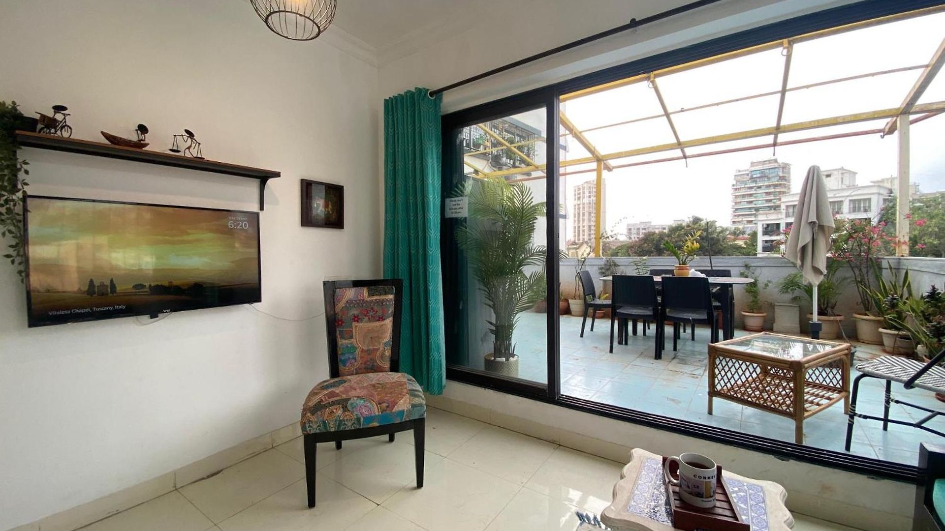 Apartment Connekthomes - Saba Heritage Charming In Bandra West Mumbai