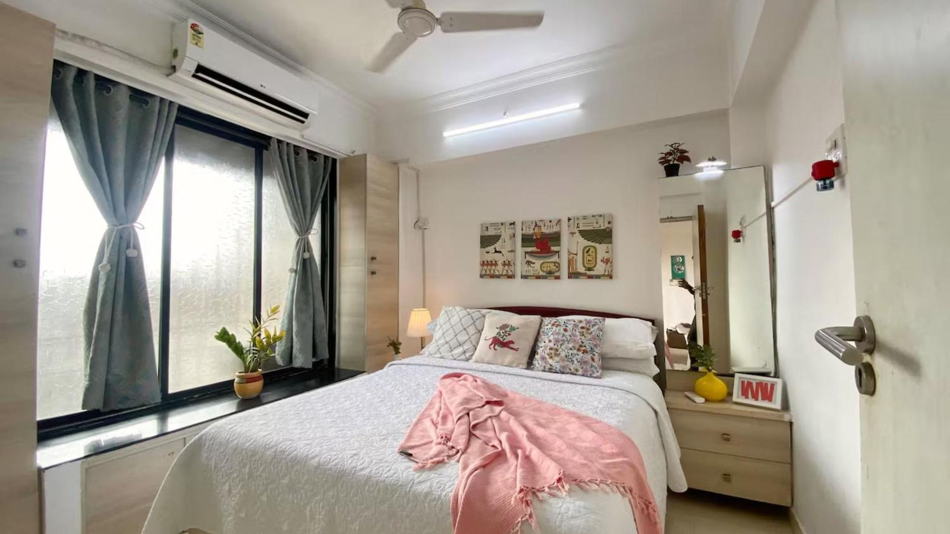 Connekthomes - Saba Heritage Charming In Bandra West Mumbai