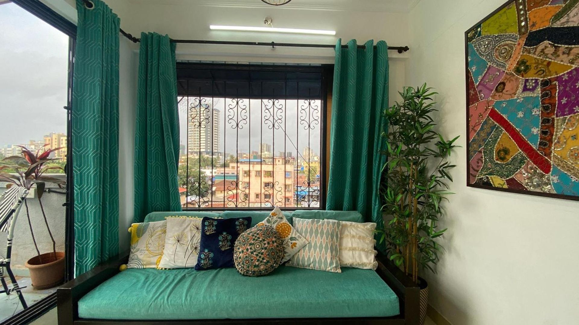 Connekthomes - Saba Heritage Charming In Bandra West Mumbai