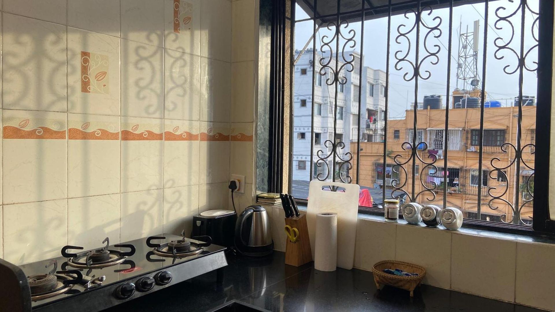 Connekthomes - Saba Heritage Charming In Bandra West