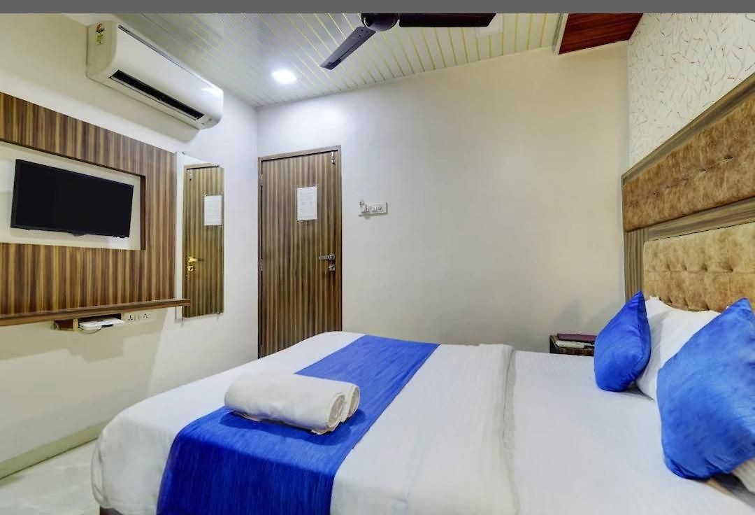 New Blue Sapphire Residency 3*