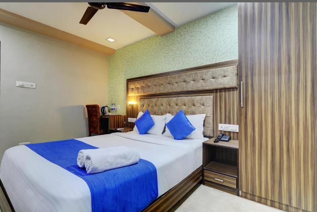 New Blue Sapphire Residency