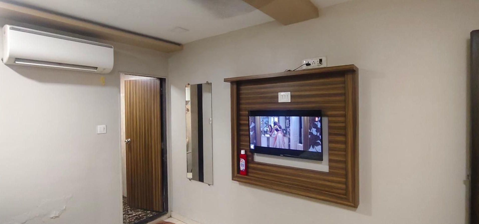 New Blue Sapphire Residency 3*