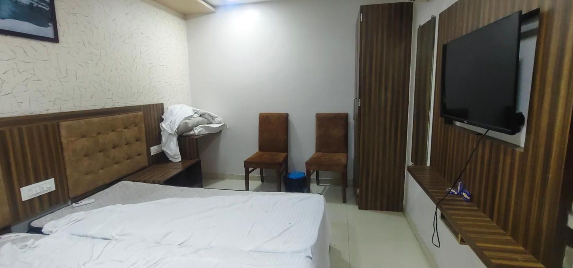 New Blue Sapphire Residency