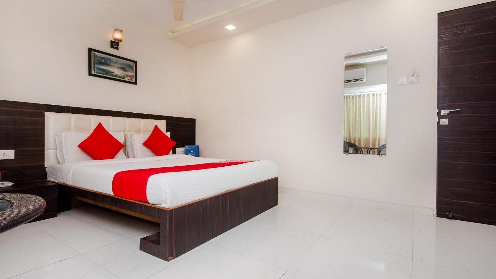 O Alfa Grand Near Chhatrapati Shivaji International Airport Hotel Mumbai