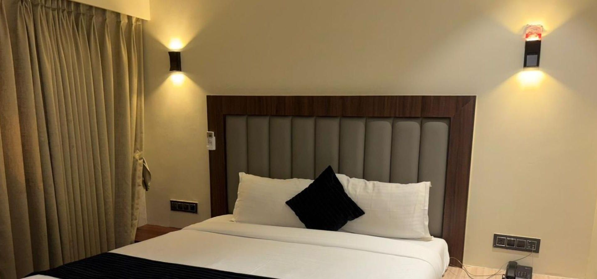 Shine Hospitality Residency * Mumbai