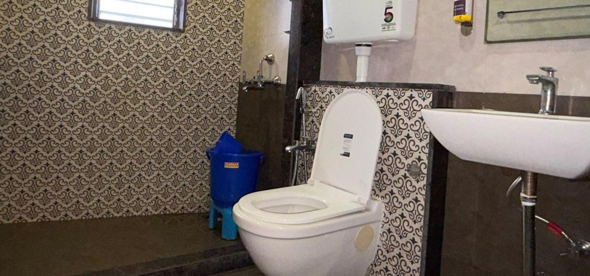 Hotel Shine Hospitality Residency