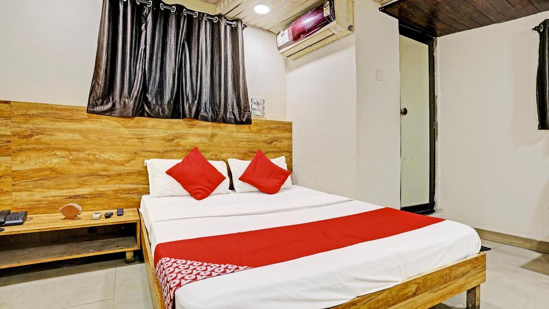 Hotel Oyo Flagship Satyam Palace 3*