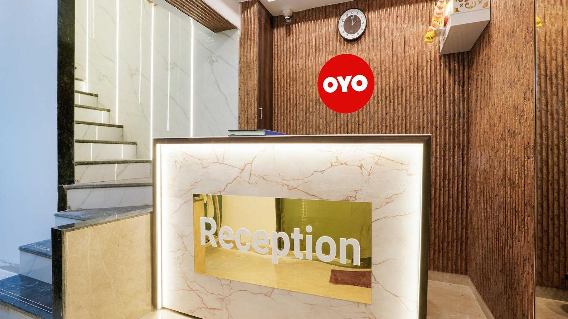 O King Residency Near Bharat Talkies 4*