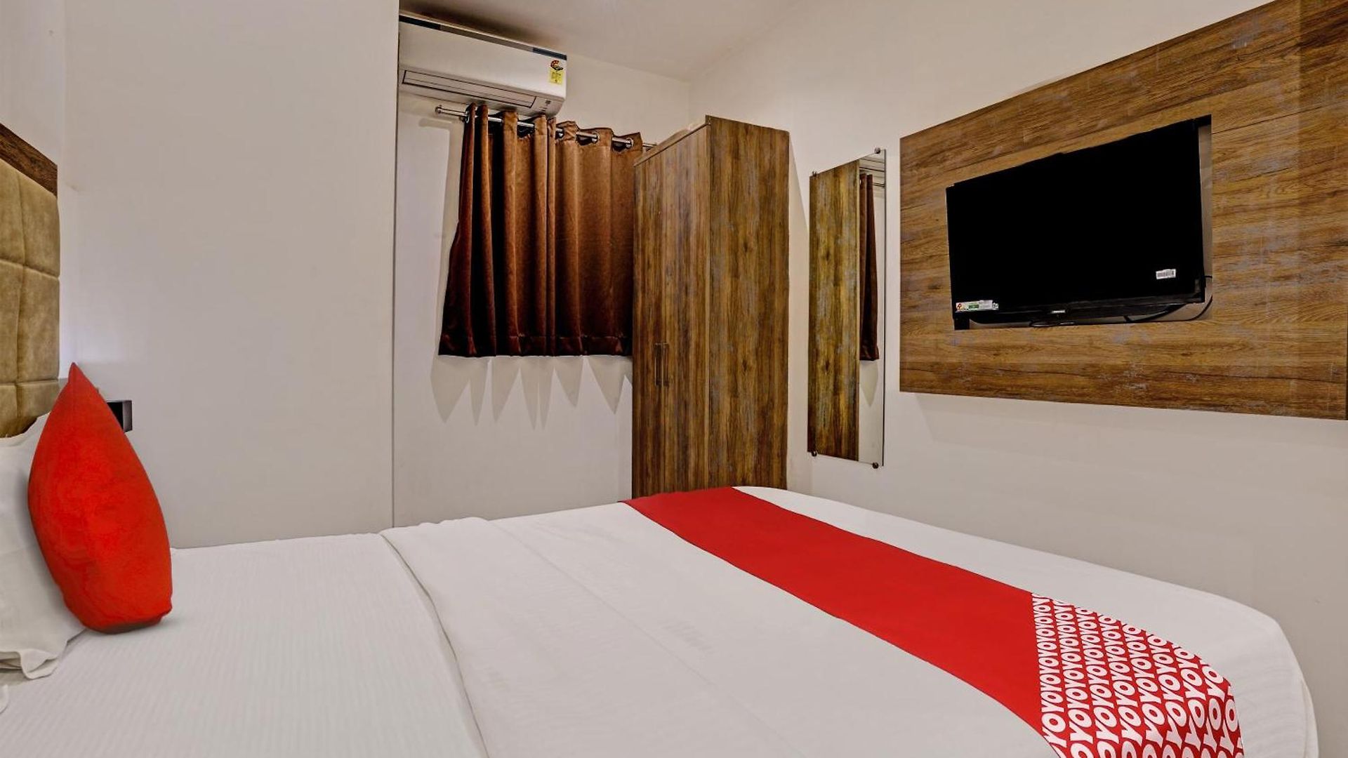 O Kishan Hotel
