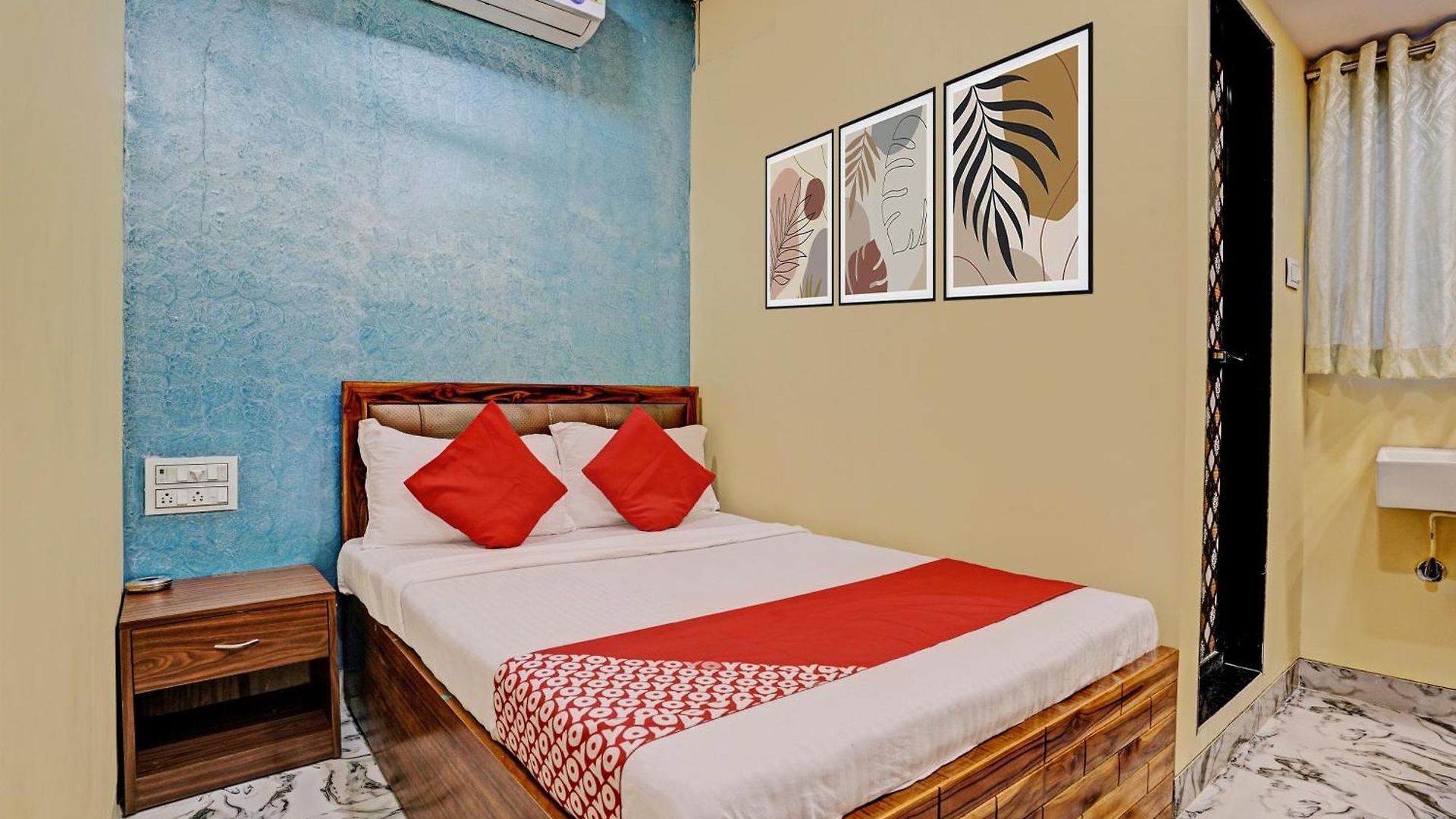 Oyo Flagship Nine Hills Mumbai