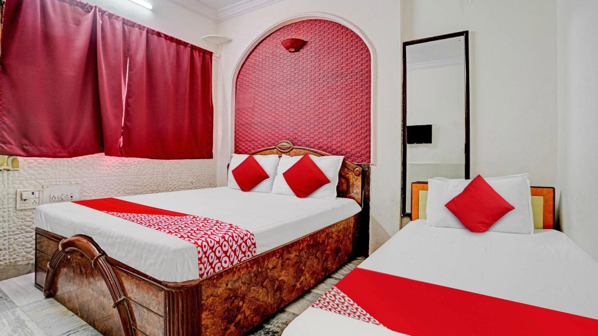 Oyo Flagship Sai Residency