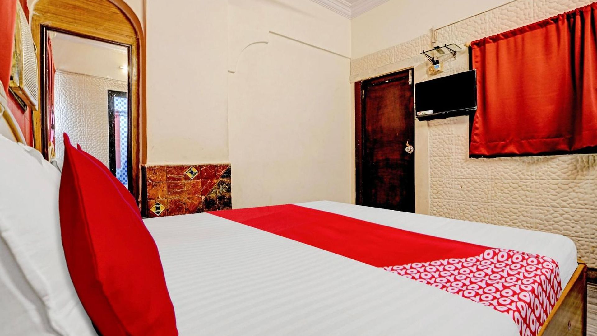 Hotel Oyo Flagship Sai Residency Mumbai