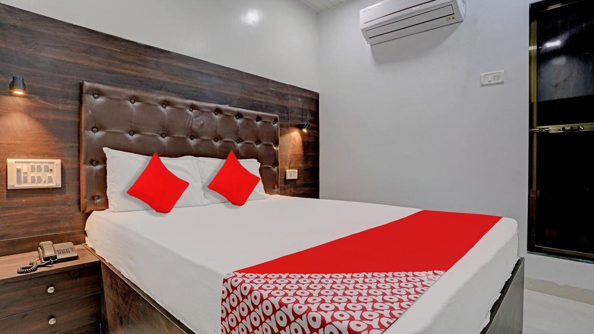 Hotel O Nithyanand