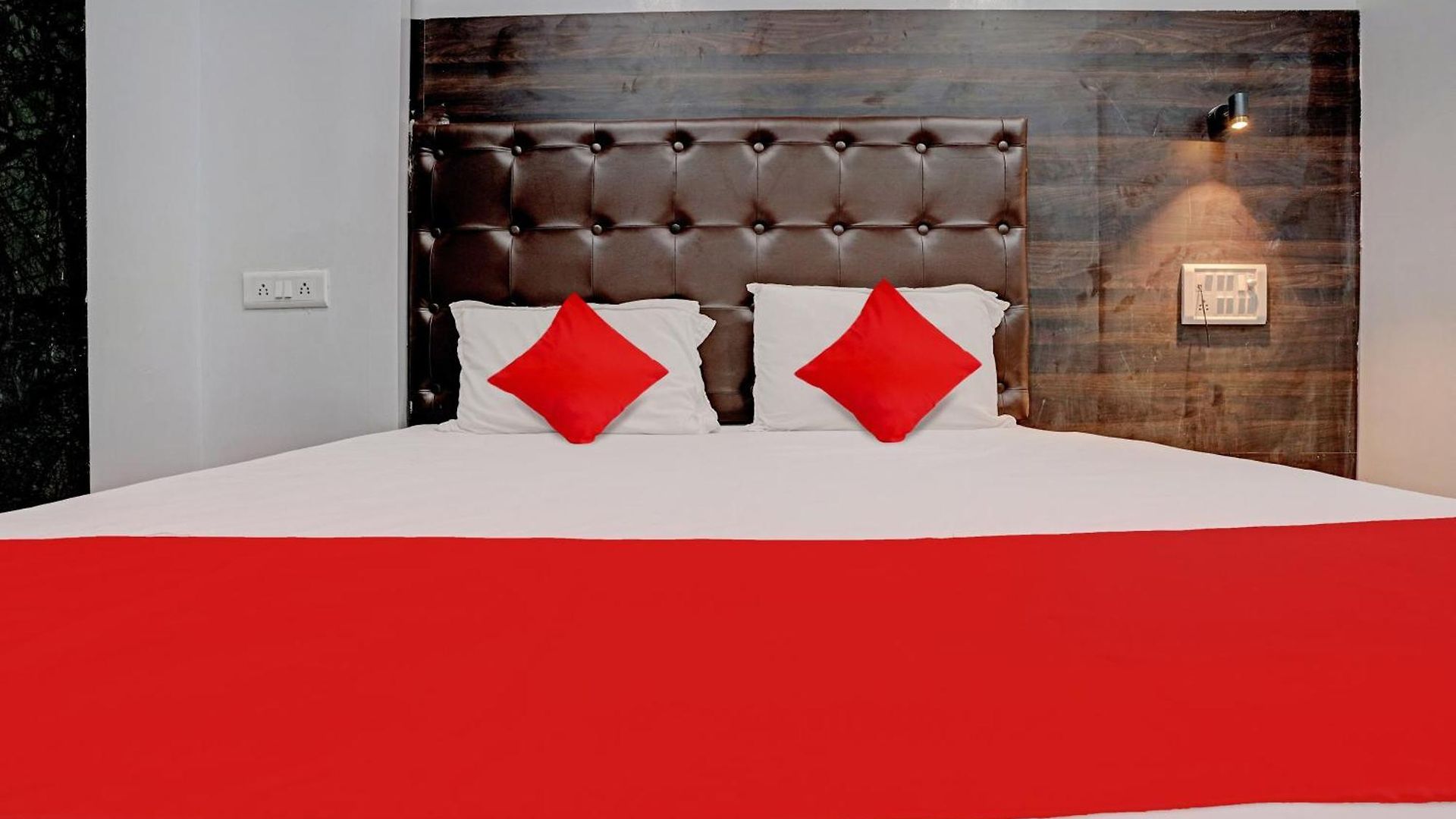 Hotel O Nithyanand