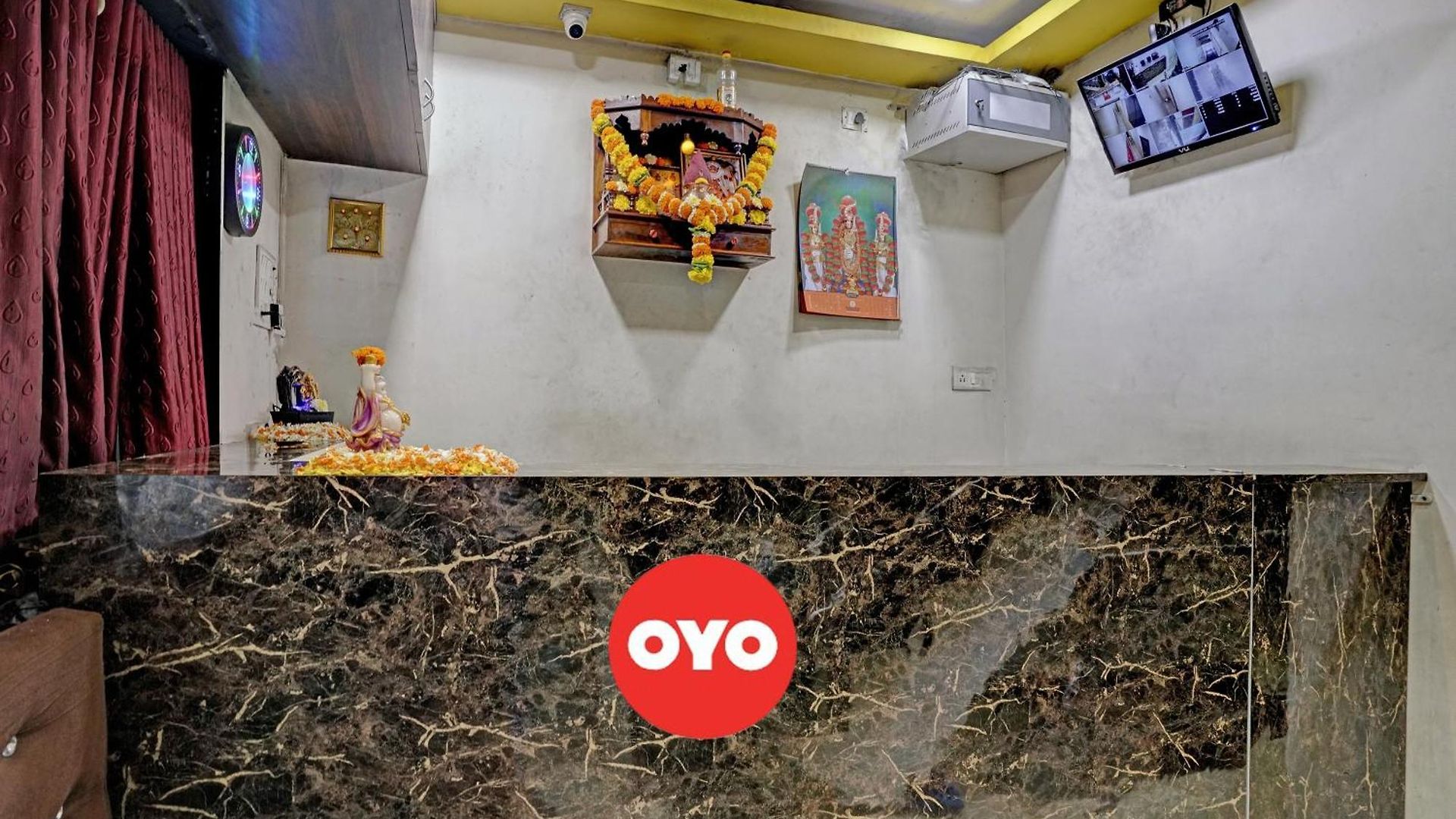 O Nithyanand Hotel 3*