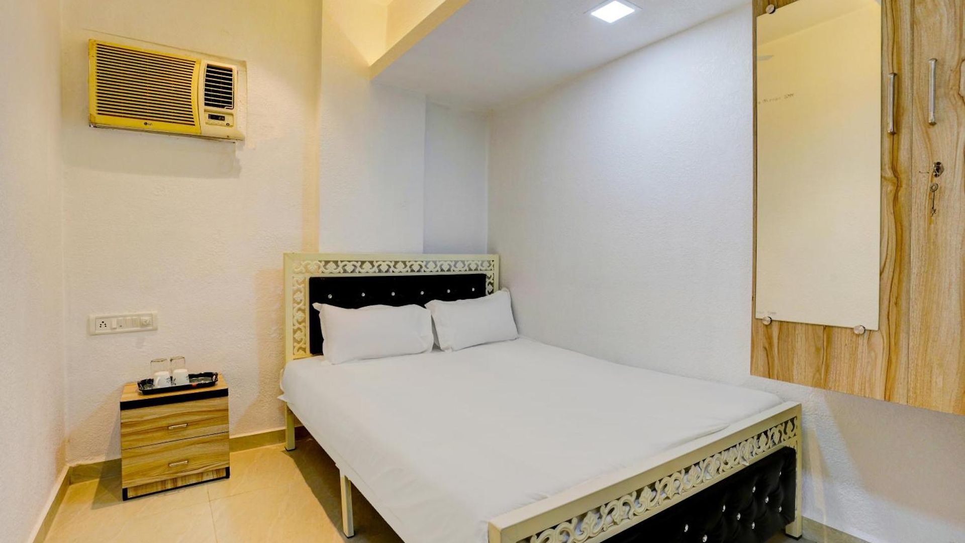 Hotel O Paying Guest Mumbai