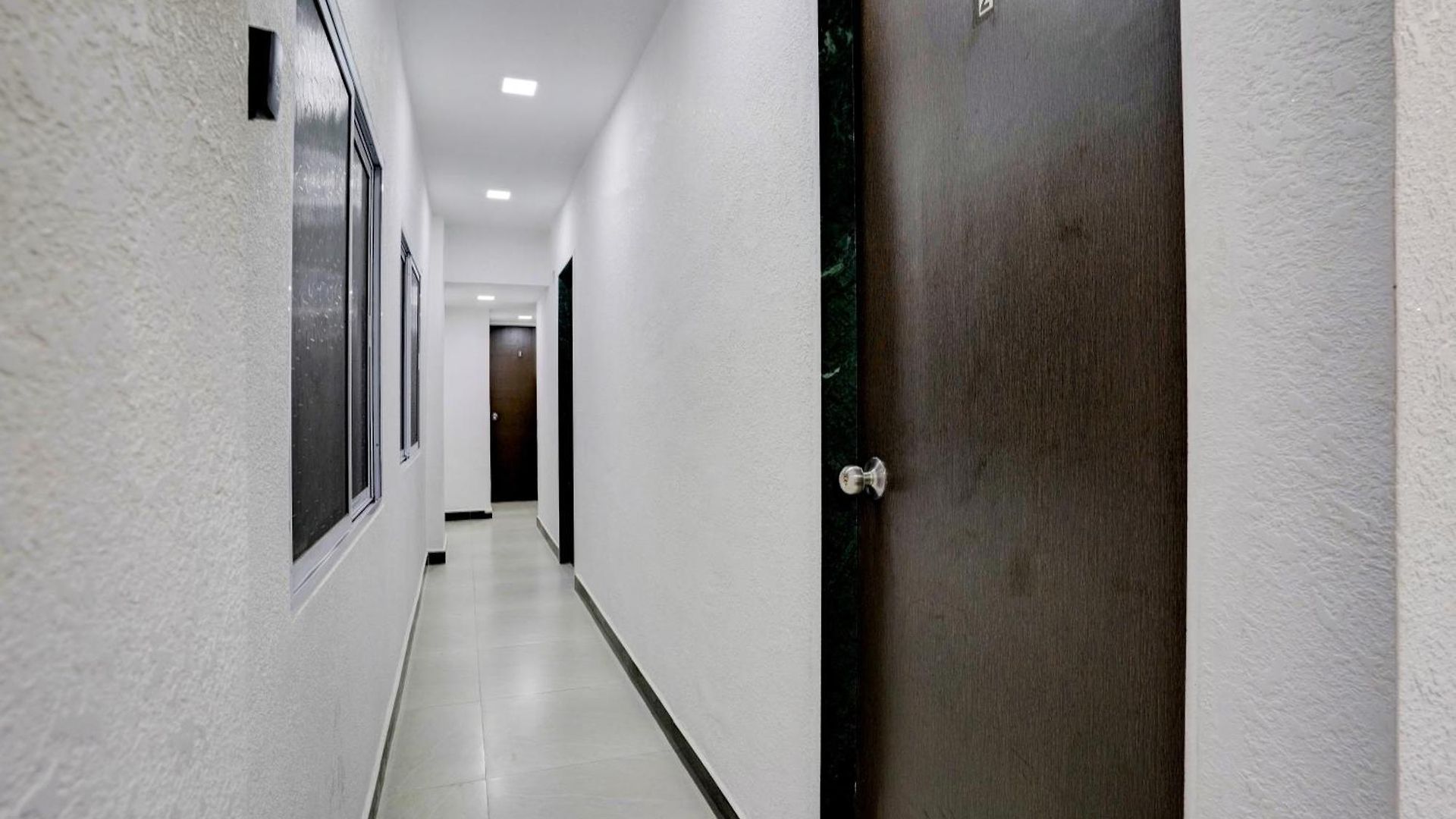 O Paying Guest Hotel