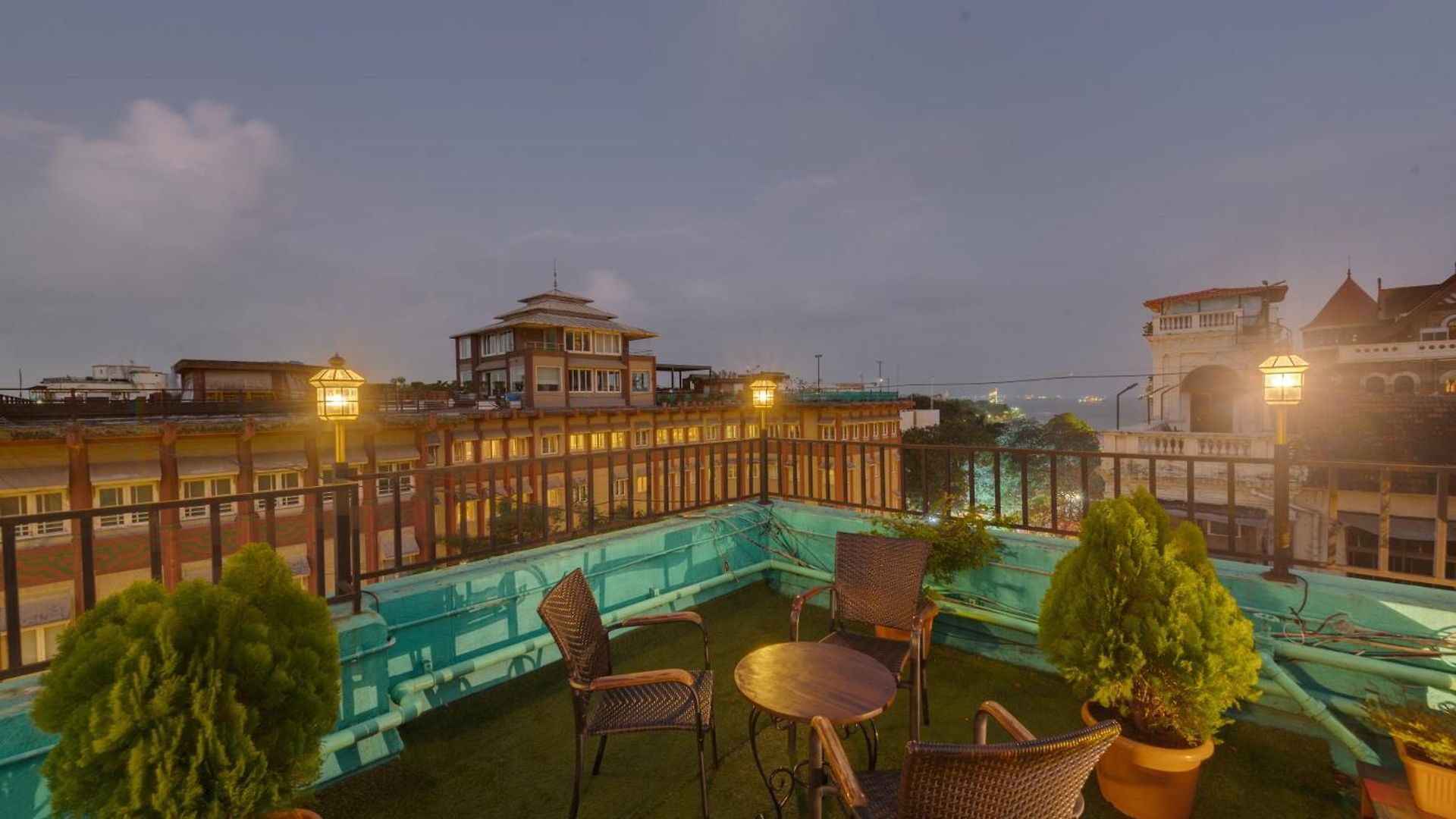 Suba Palace Near Gateway Of India 4* Mumbai