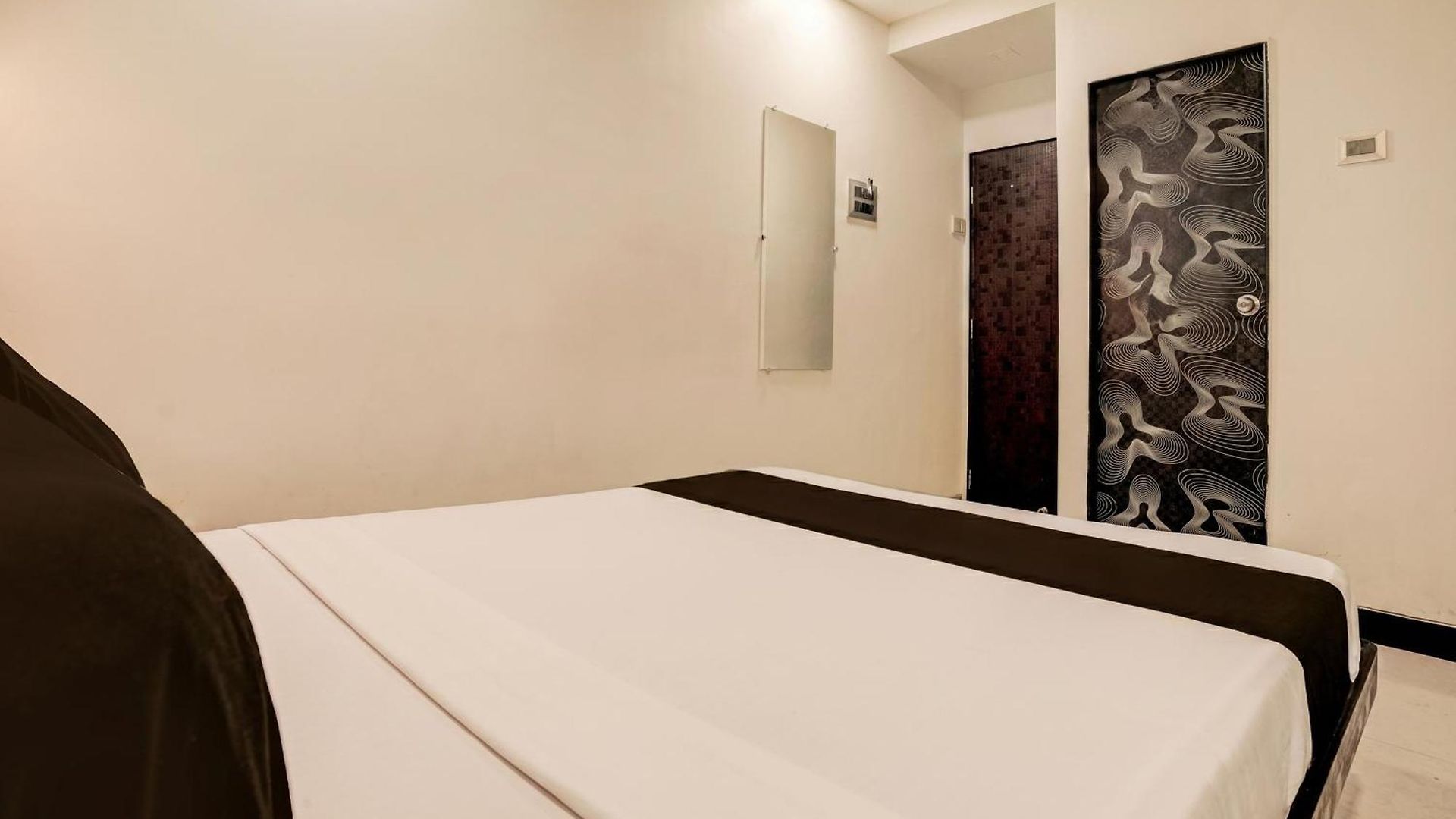 Super Collection O Asalpha Near International Airport Hotel 3*