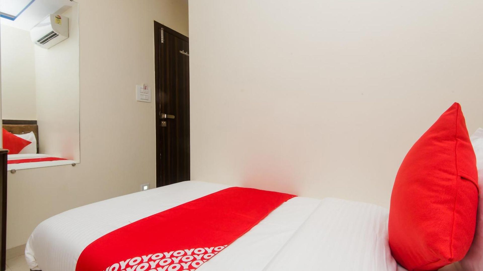 O Avion Park Hotel