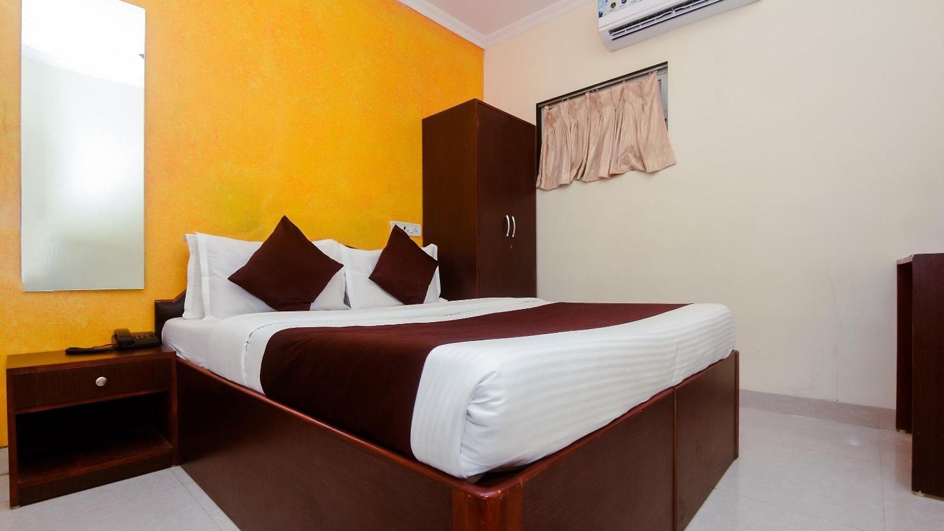 O Palace Hotel 4*