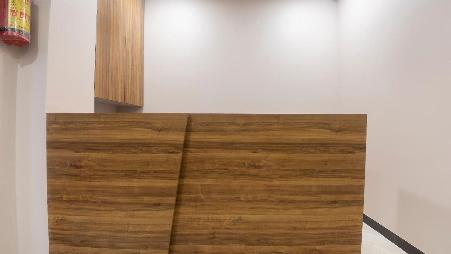 Hotel Blue Executive Near Chhatrapati Shivaji International Airport 3*