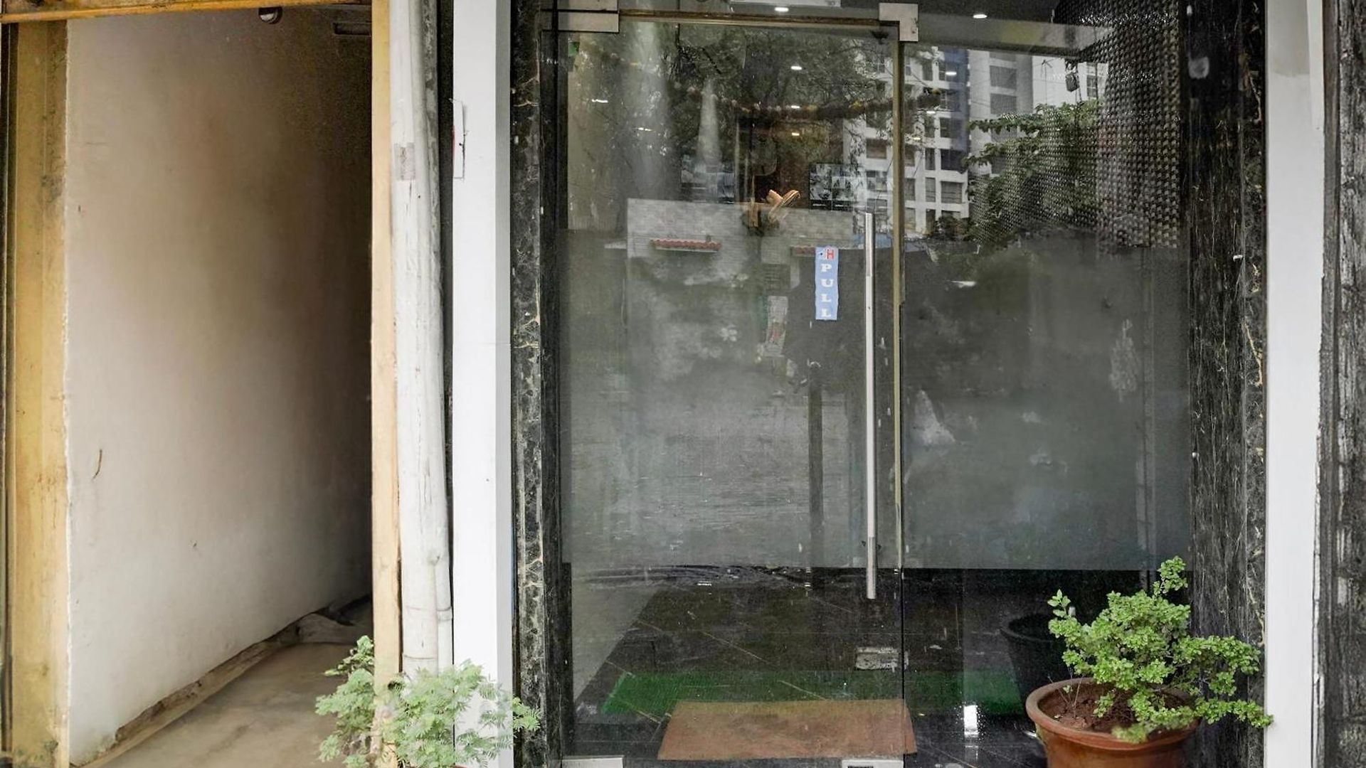 Super Oyo Hotel O Powai Inn Mumbai 4*