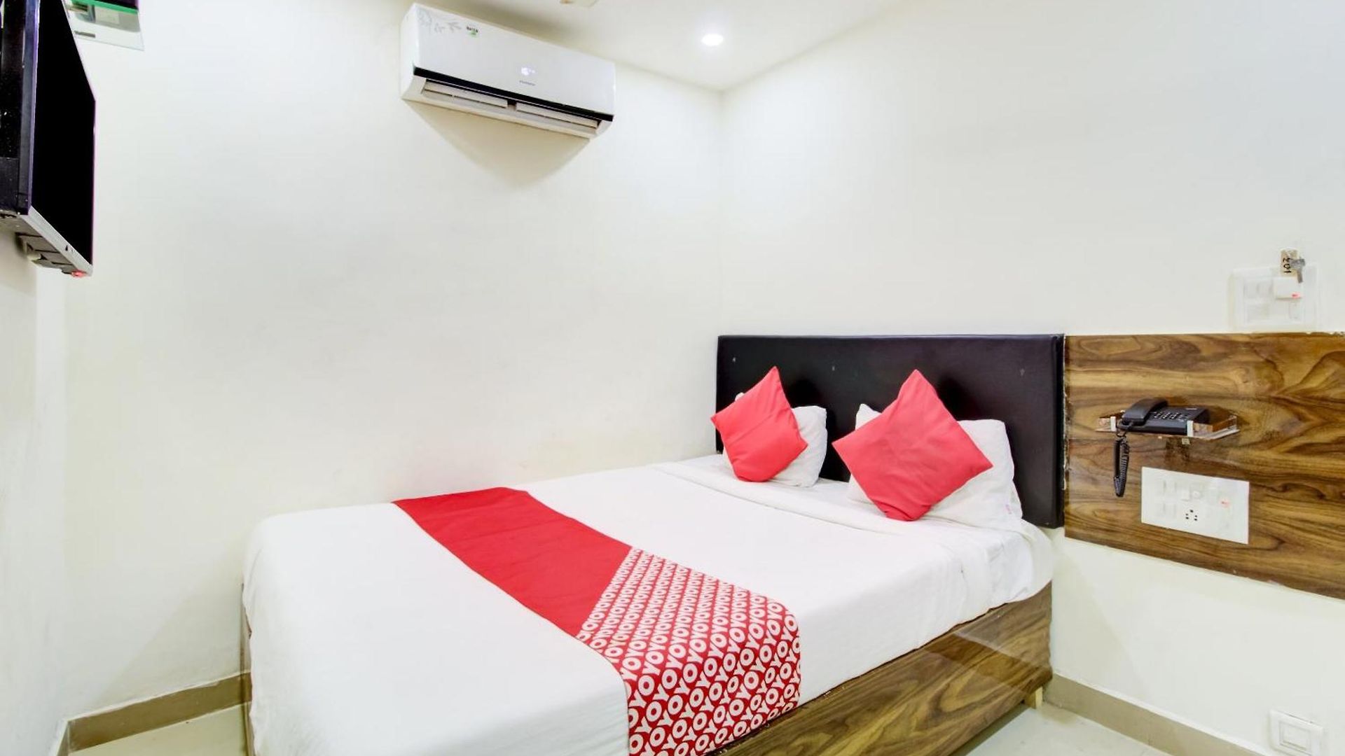 O Tanvi Hotel Mumbai