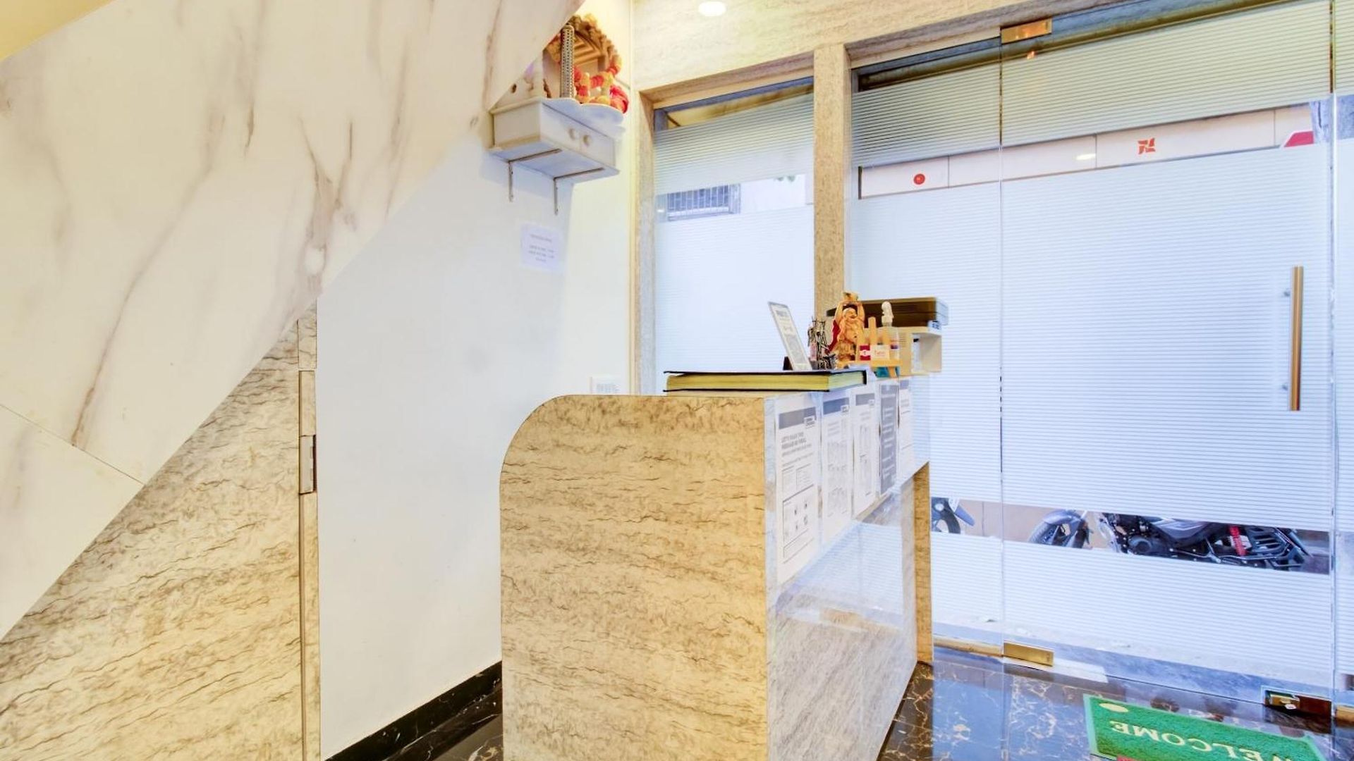O Tanvi Hotel Mumbai