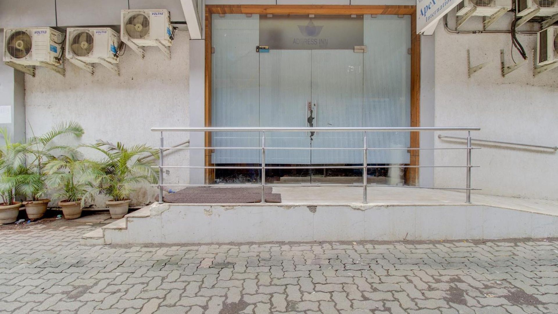 O Address Hotel