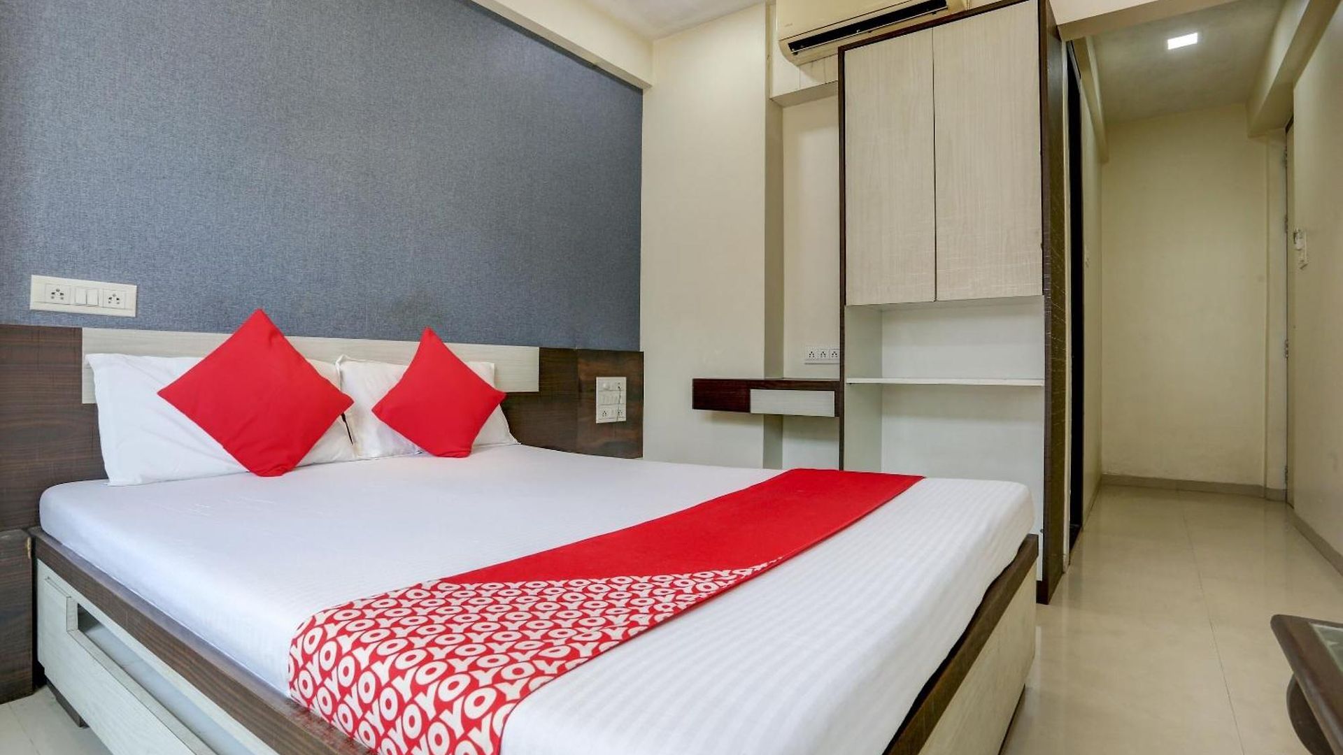 Fabhotel Nishita Hotel Mumbai