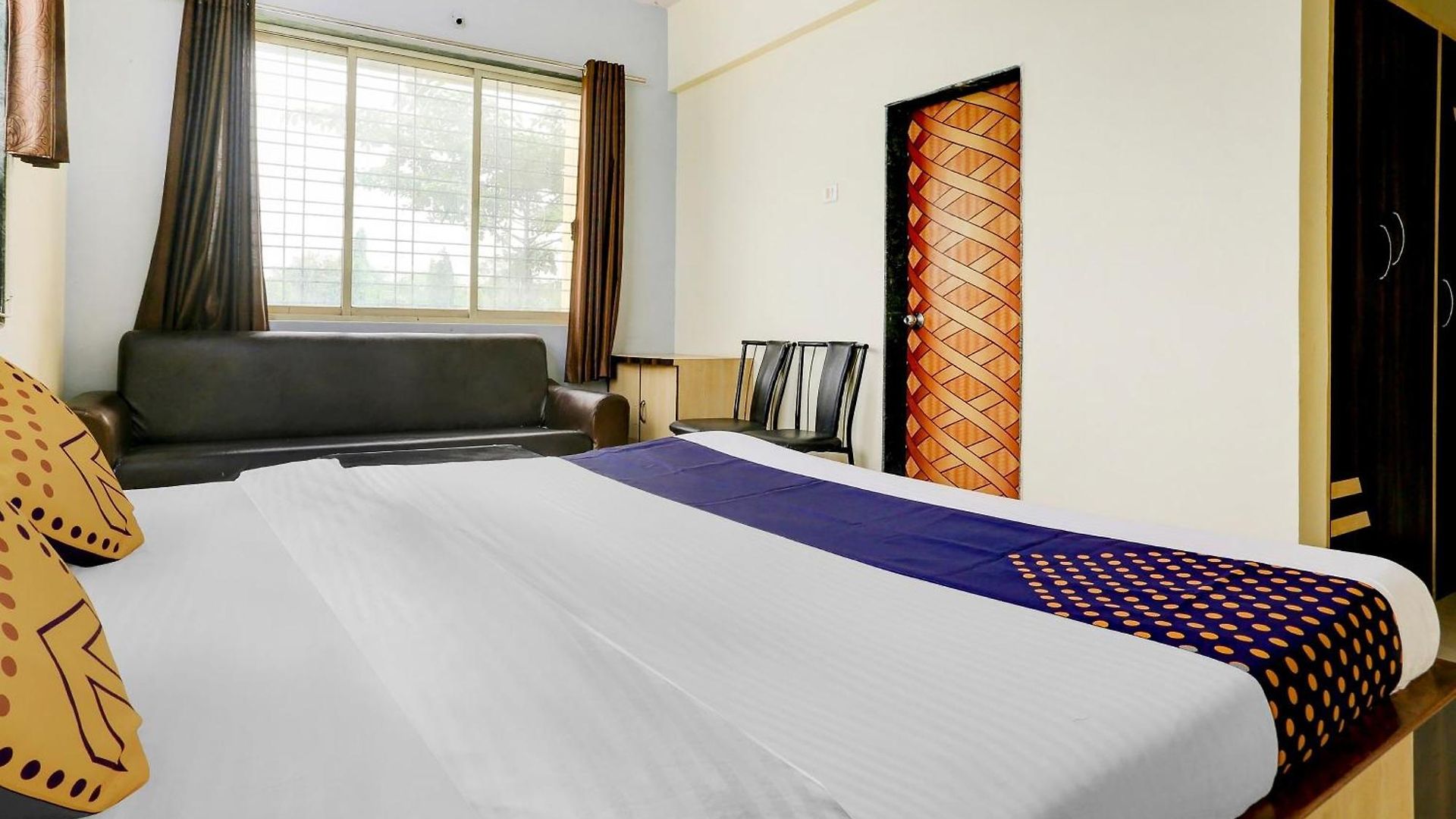 Hotel O Mayur Residency 4*