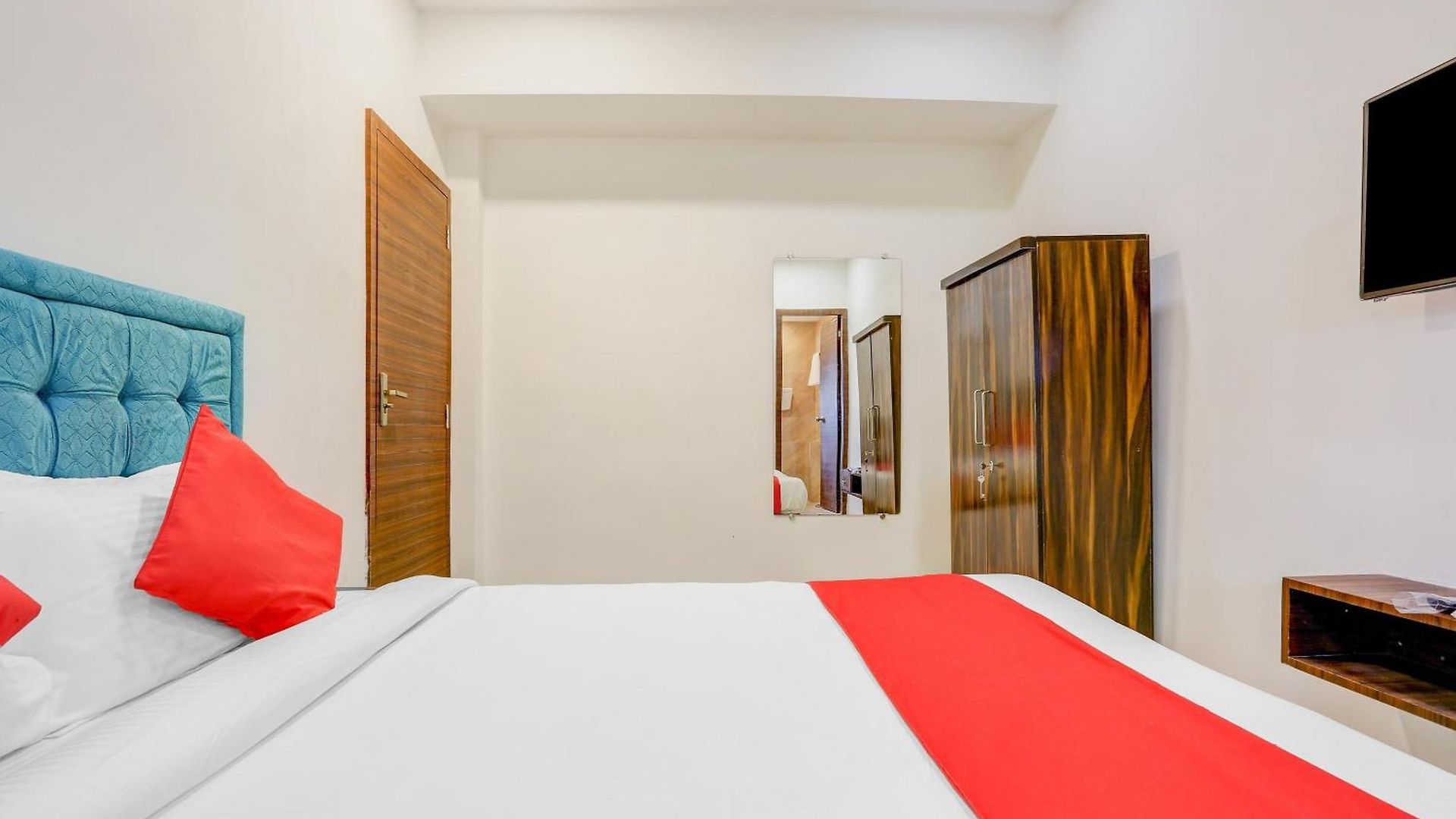 Hotel O Yashoda Residency