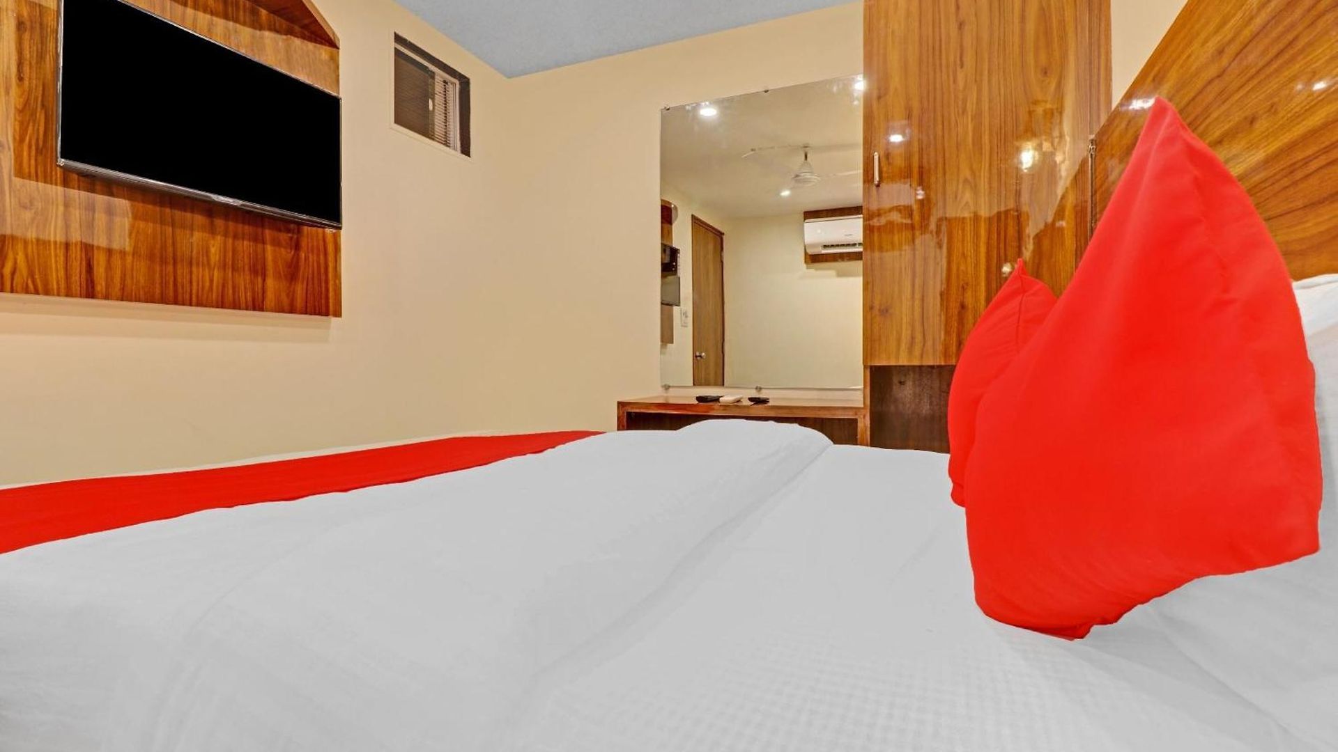 O Royal Park Hotel