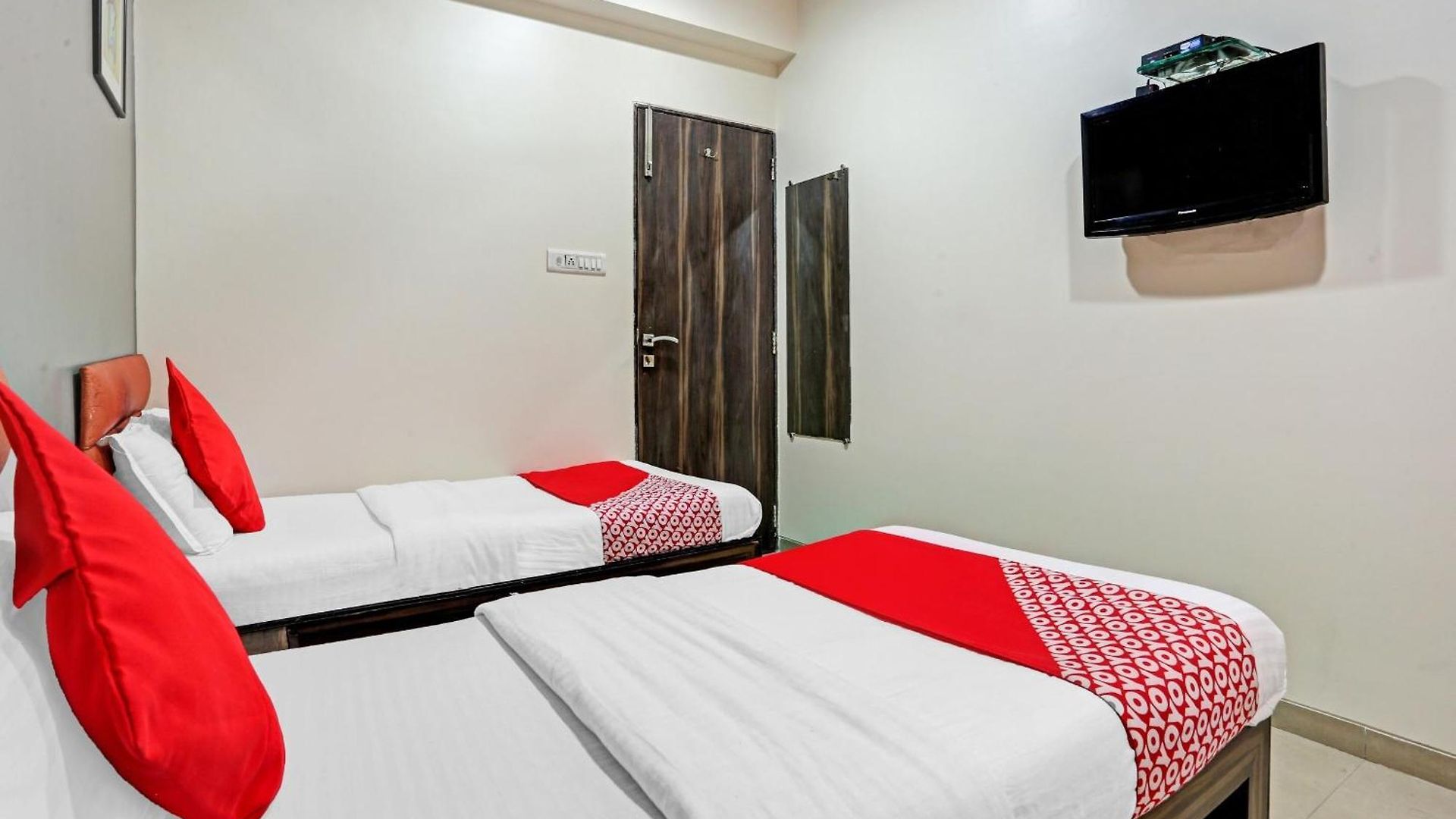 O Amfahh Hotel 3*