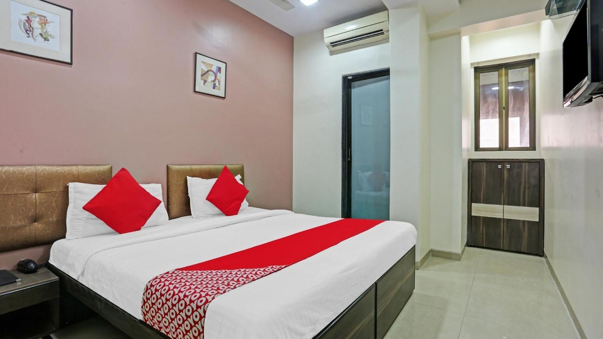 O Amfahh Hotel