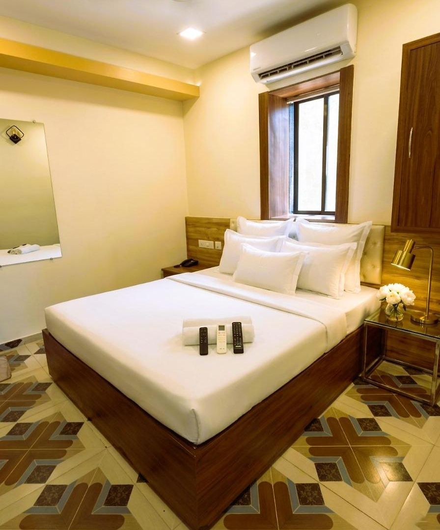 Hotel Jodiya - Near Cst Hotel