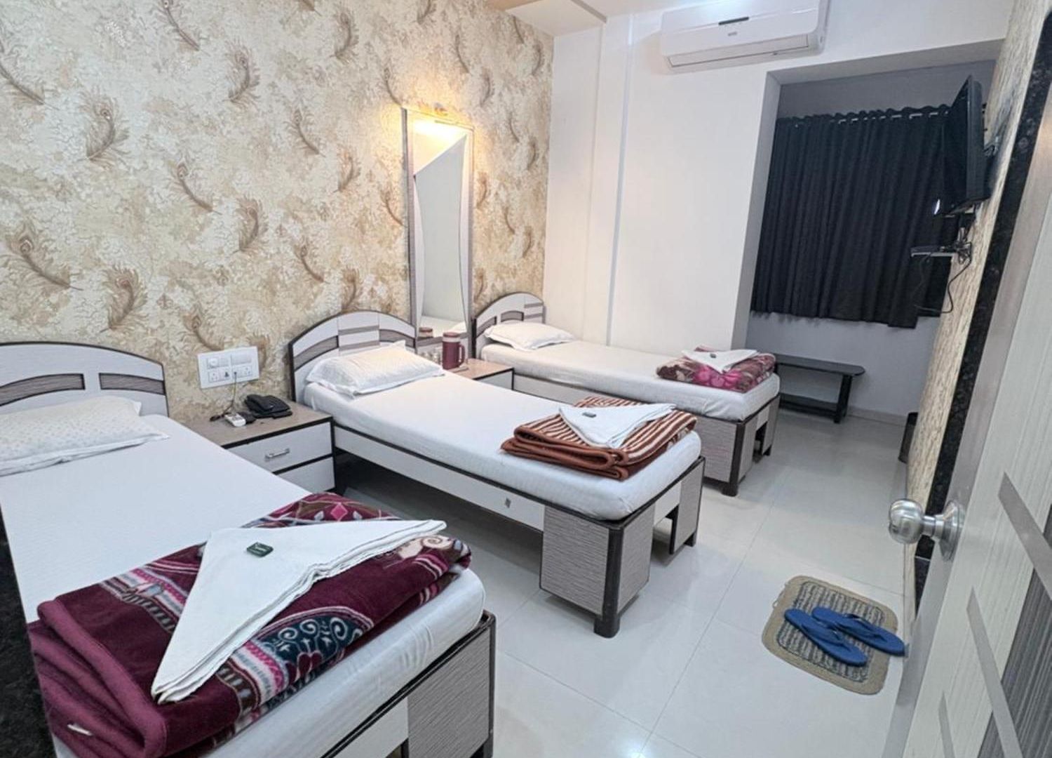 Broadway Colaba Hotel Mumbai
