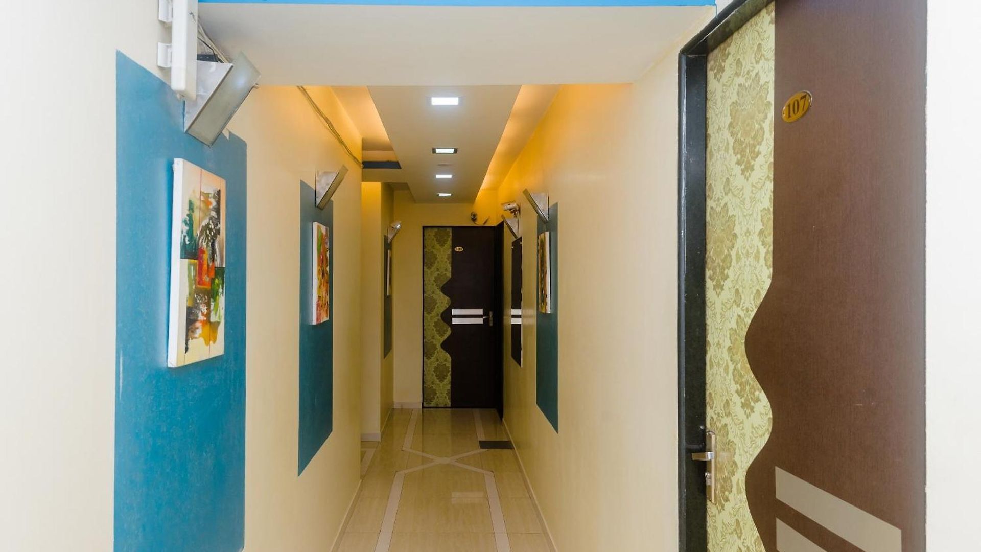 Collection O Grand Corp Mumbai
