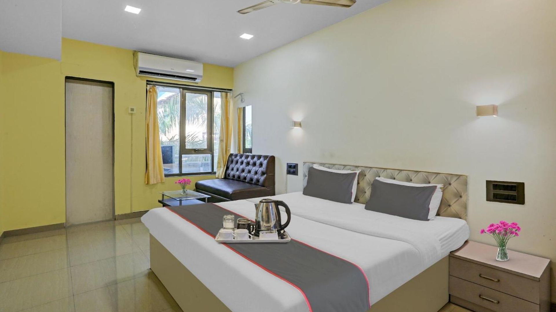 Oyo Salt House 3*