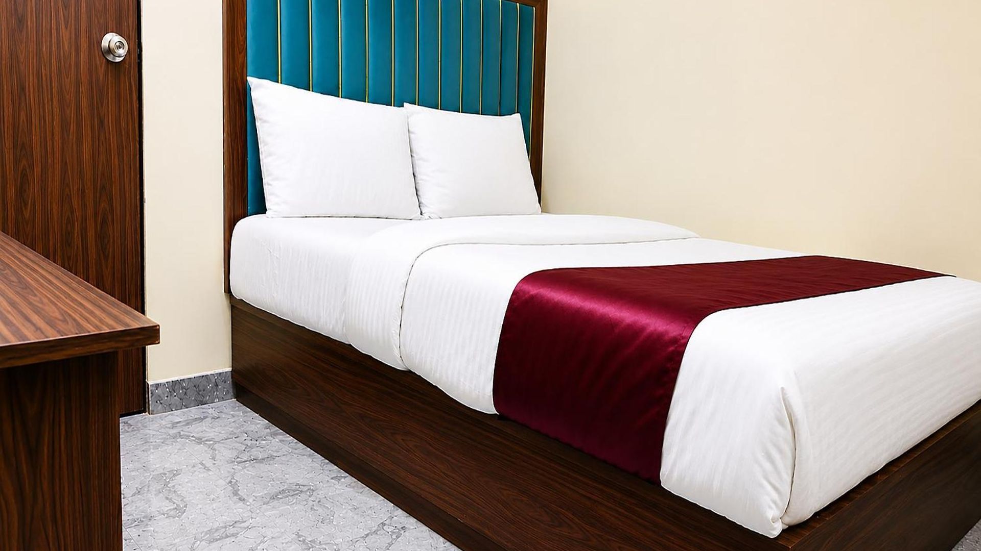Hotel Fabhotel Aai Om Residency Mumbai