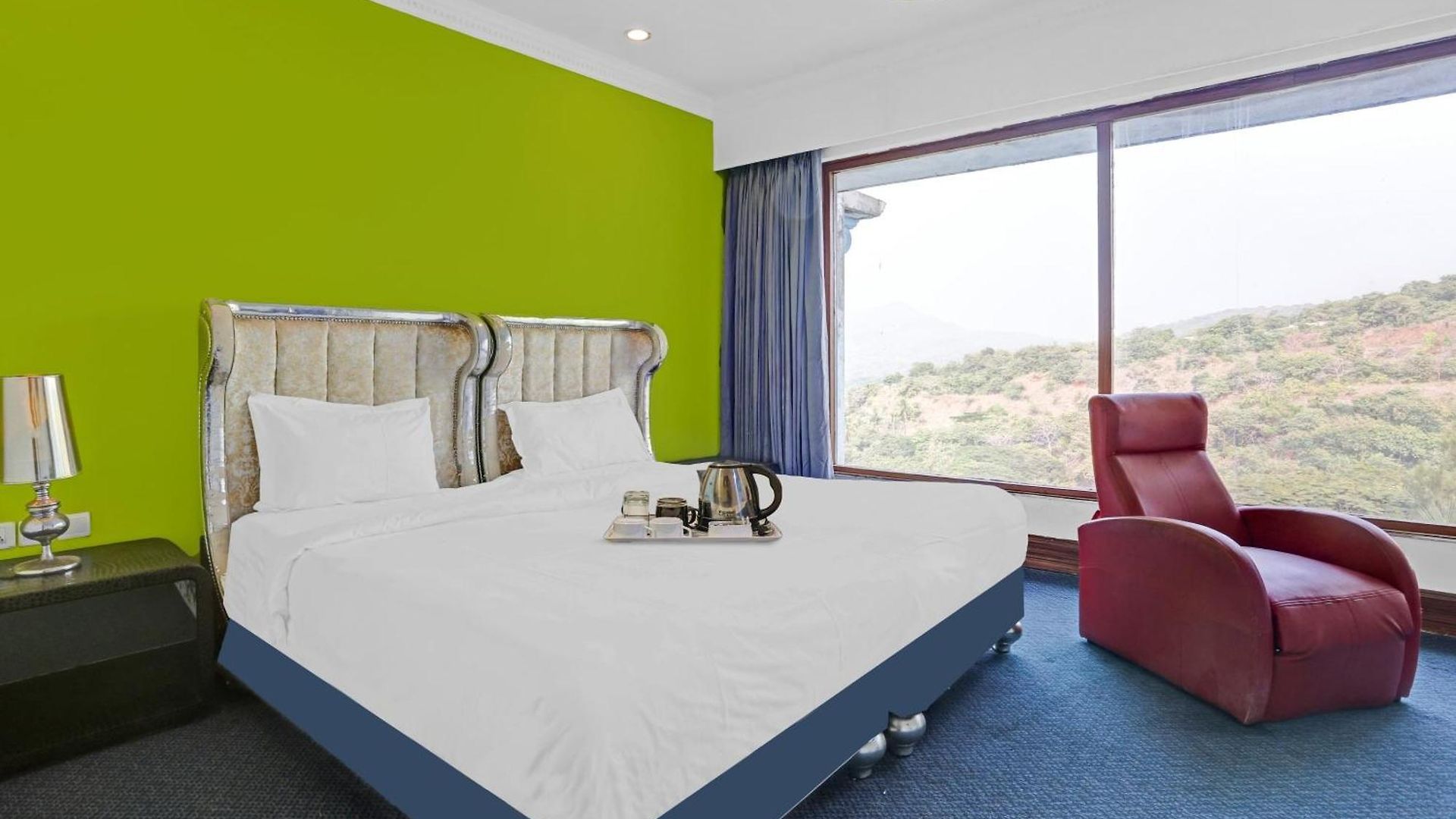 Hotel Townhouse Royal Palms