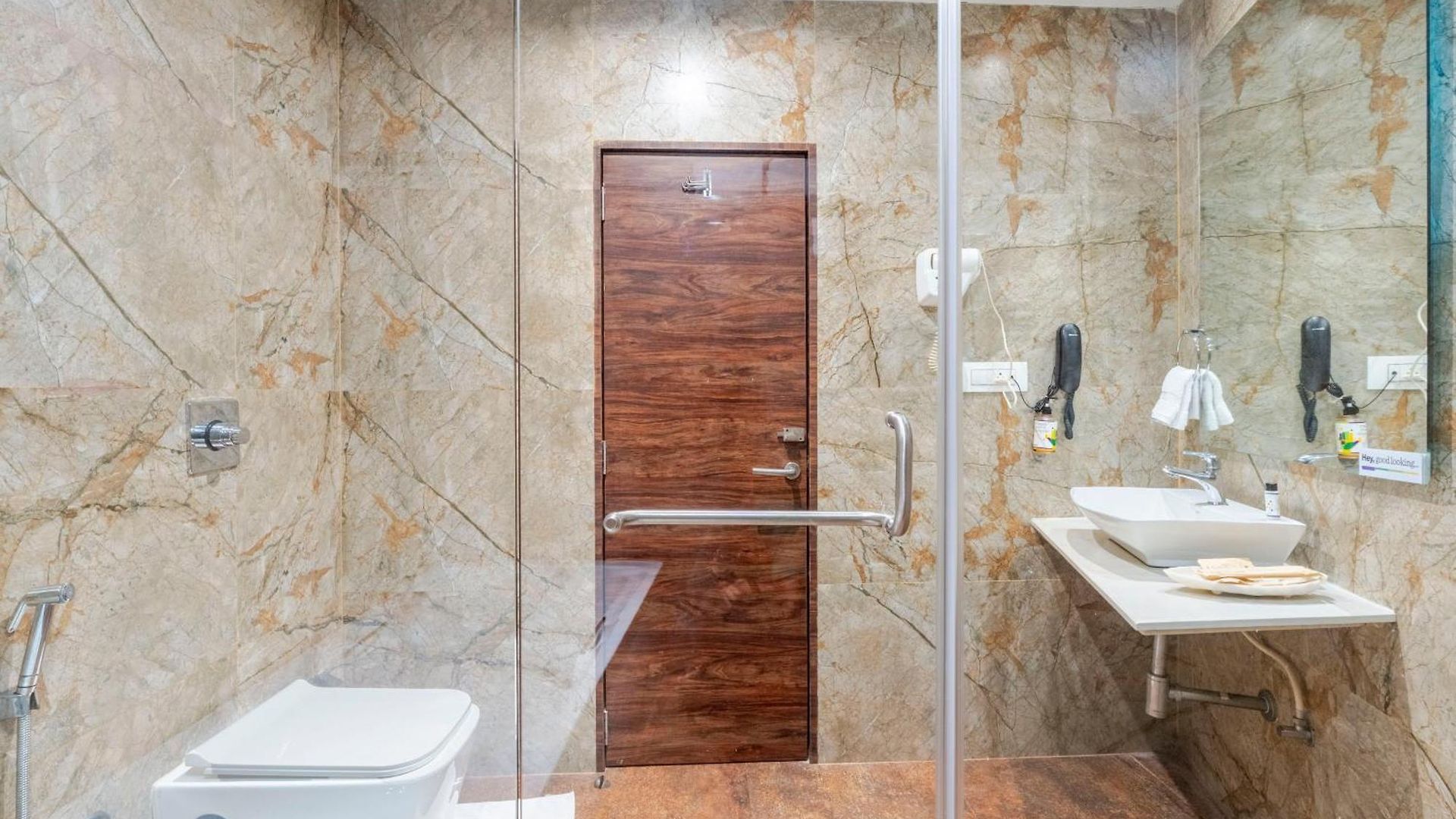 Treebo Premium Widlor Boutique With Swimming Pool Hotel 4*