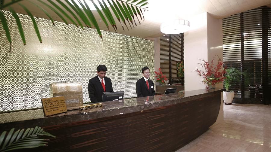 The Retreat & Convention Centre Hotel Mumbai