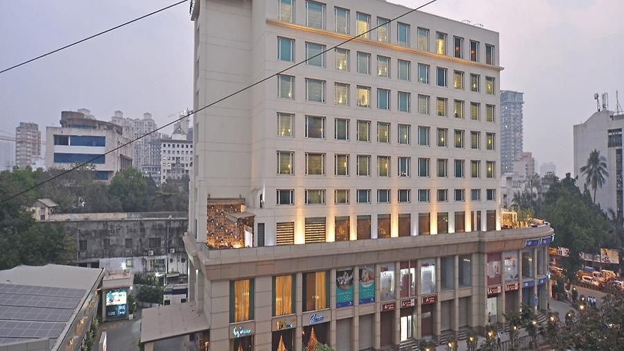 Hotel Radisson Goregaon 4*